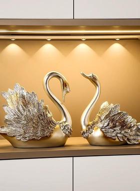 轻奢高级感天鹅酒架摆件家居客厅酒柜电视柜装饰品餐柜摆设乔迁