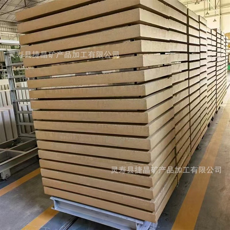 铝电解槽蛭石板抗腐蚀防火保温板壁炉蛭石板耐高温蛭石板