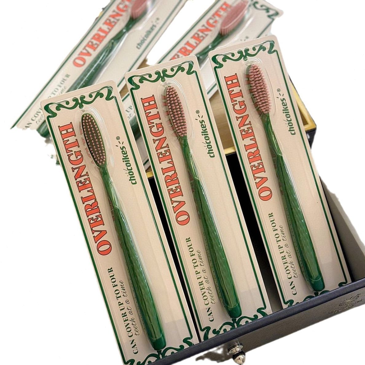 甄选chocoikes 经典长头牙刷复古设计牙齿清洁刷轻奢密度软毛护齿