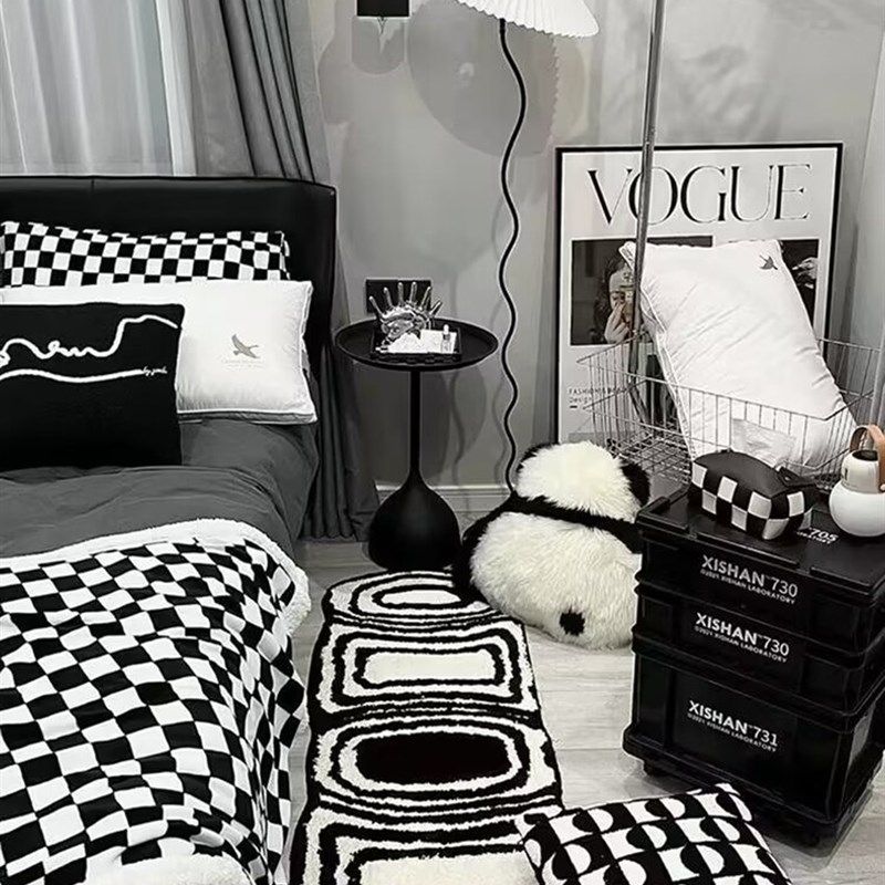 奶油风地毯黑白风高级感卧室房间床边毯长条沙发茶几毯毛绒加厚垫,居家布艺,床边毯,淘宝优惠券,粉丝福利购,淘宝优惠卷