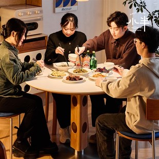 小半家具实木餐桌小户型中古圆桌家用樱桃木复古圆形饭桌岩板桌子