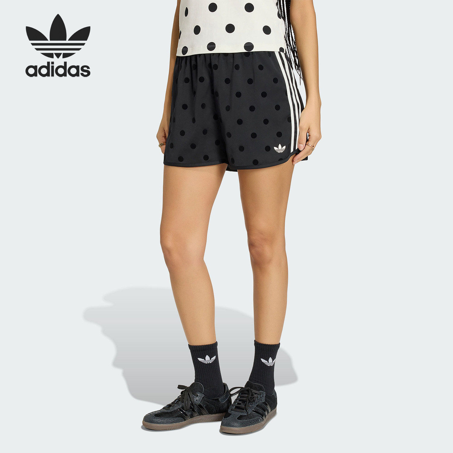 Adidas/阿迪达斯官方正品三叶草女士复古风波点运动短裤KV1172 - 实物图