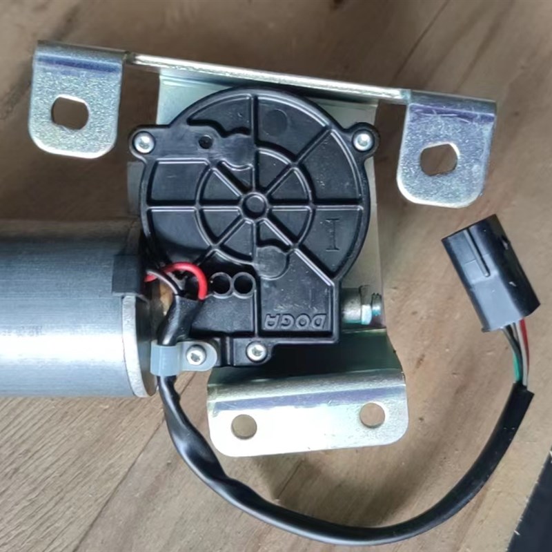 挖机约翰迪尔210/2/20/0雨刮电机雨刮马达连动杆增压器水泵