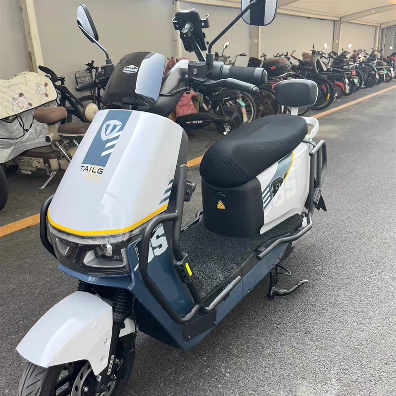 适配台铃25款银河EB专用护杠加粗加厚防撞保险杠尾架货物支架配件