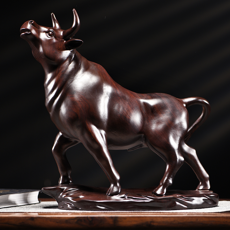 花梨木雕牛摆件华尔街牛气冲天实木雕刻家居客厅办公装饰工艺礼品