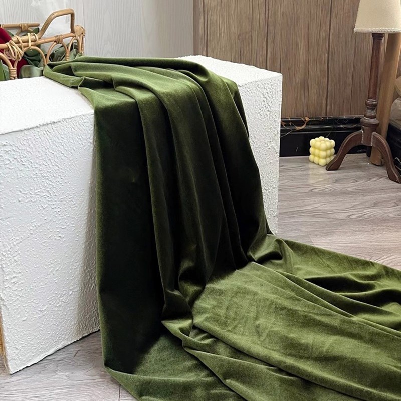 玫红色丝绒 牛油果绿 墨绿色酒红 粉色 婚庆婚礼场景布置纱幔垂感