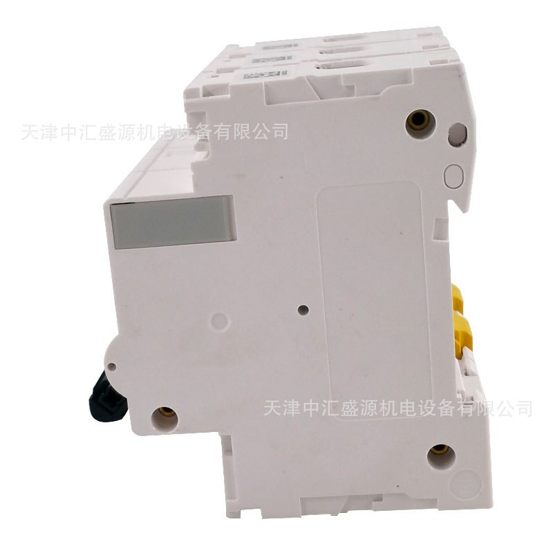 C120L微型断路器A9N19846小型空气开关C120L 3P D80A漏保