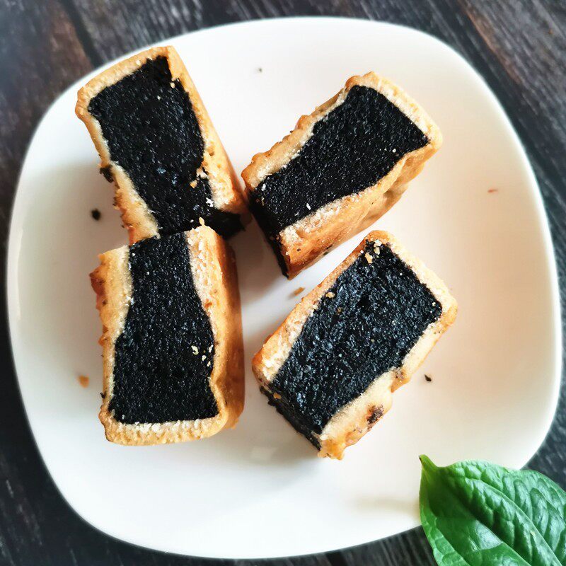 广西钦州小董时兴黑芝麻月饼麻蓉纯芝麻馅手工新鲜饼家乡特产