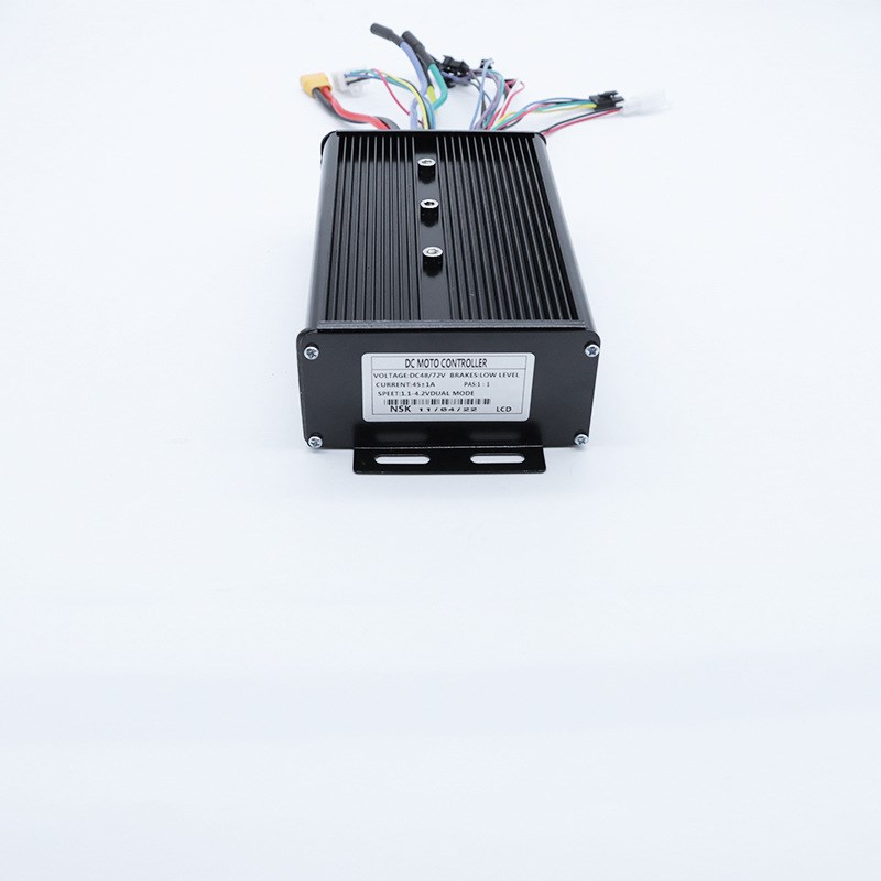 跨境工厂直供 YF 36V 48V 52V 60v 72V 45A 三模正弦波控制器