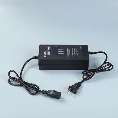 厂家直供12v24v1A2A3A5A8A10A汽车摩托车电动工具专用充电器