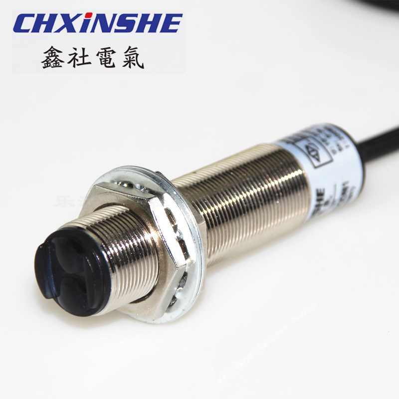 厂家供应GP18-300DN1 远距离漫反射光电传感器 红外线M18光电开关