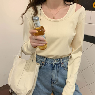 百思朵奶黄色t恤2022秋季新款修身显瘦露肩鹅黄色长袖上衣背心女