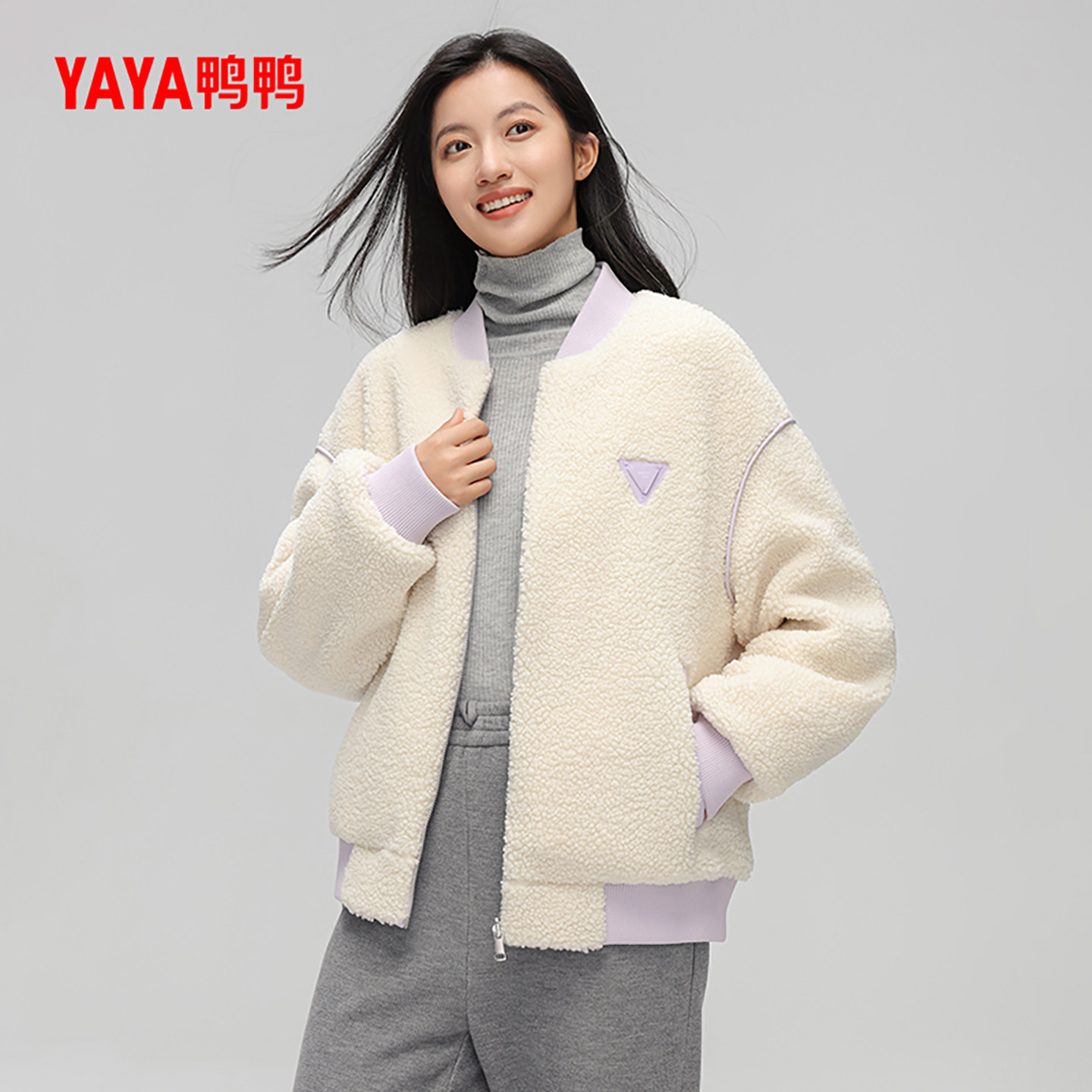 鸭鸭羽绒服女士2024秋冬新品时尚休闲短款一衣两穿棒球领休闲外套