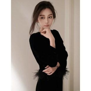 一整套ootd穿搭千金风气质毛毛下摆短款修身长袖上衣百搭长裙套装