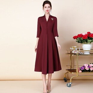 高端婚礼妈妈礼服修身平时可穿洋气优雅大码丈母娘婆婆婚宴装秋冬