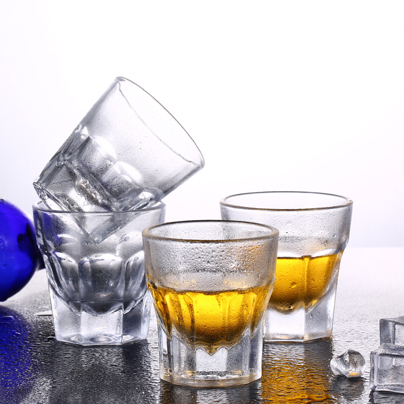 特价包邮无铅钢化玻璃啤酒杯 加厚酒吧KTV用八角杯烈酒杯威士忌杯