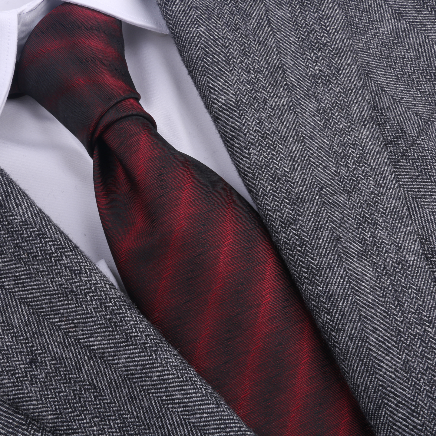 真丝桑蚕丝红黑条纹领带