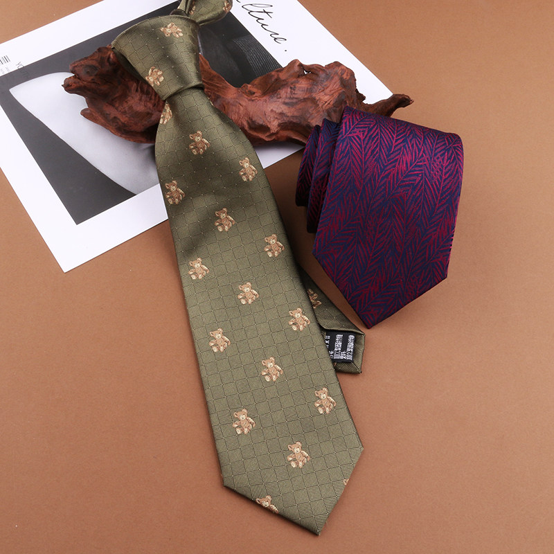 桑蚕丝时尚小熊印花真丝男士商务正装绿色手打款百搭西装领带,服饰配件/皮带/帽子/围巾,领带,淘宝优惠券,粉丝福利购,淘宝优惠卷