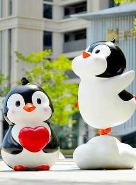 冰雪美陈玻璃钢卡通企鹅雕塑海洋馆景区学校商场小品打卡装饰摆件