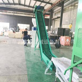 玉米芯粉碎输送设备食用菊木屑锯末皮带送料机颗粒饲料输送机