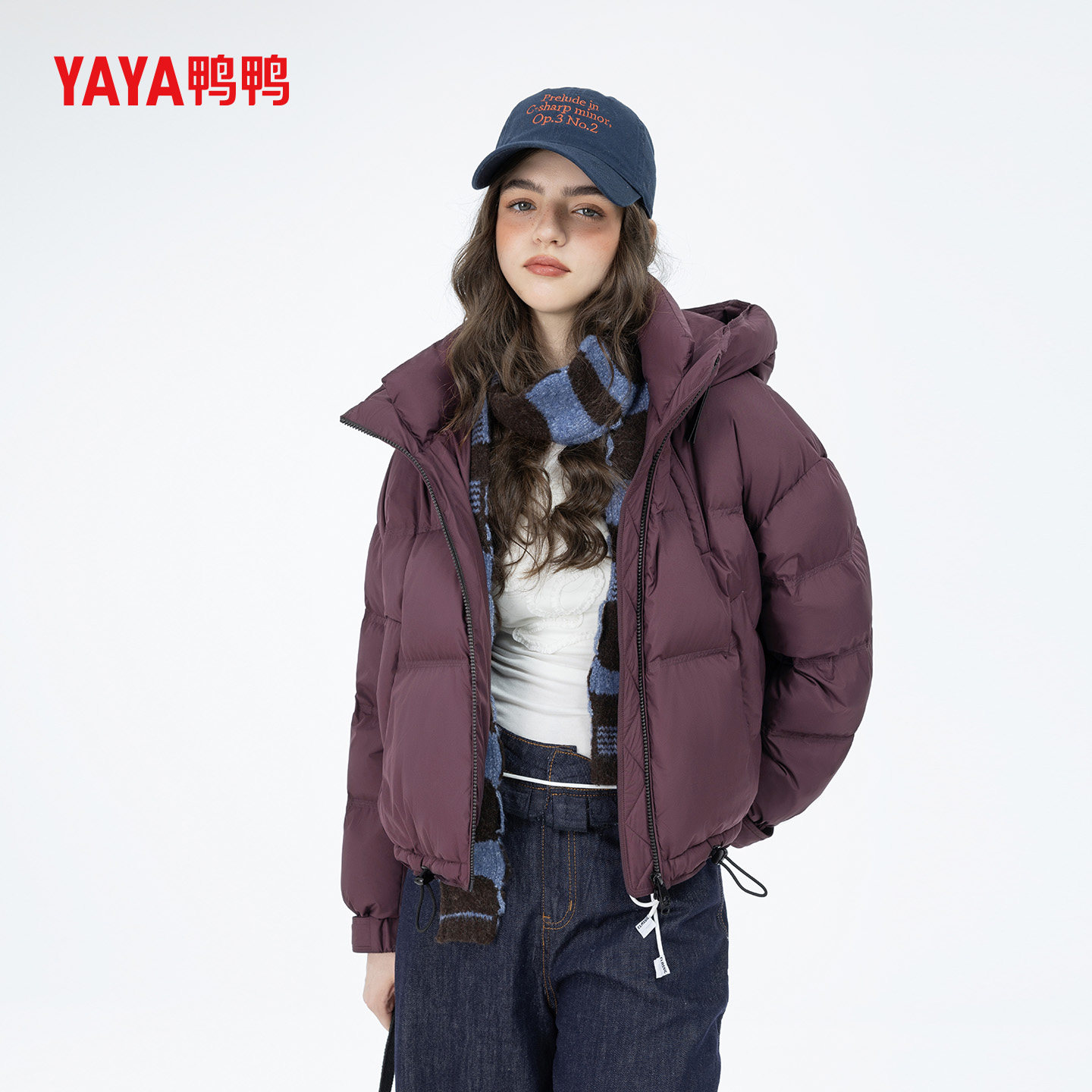 YAYA鸭鸭短款宽松型街头风立领羽绒服女亮面休闲保暖宽松时尚外套