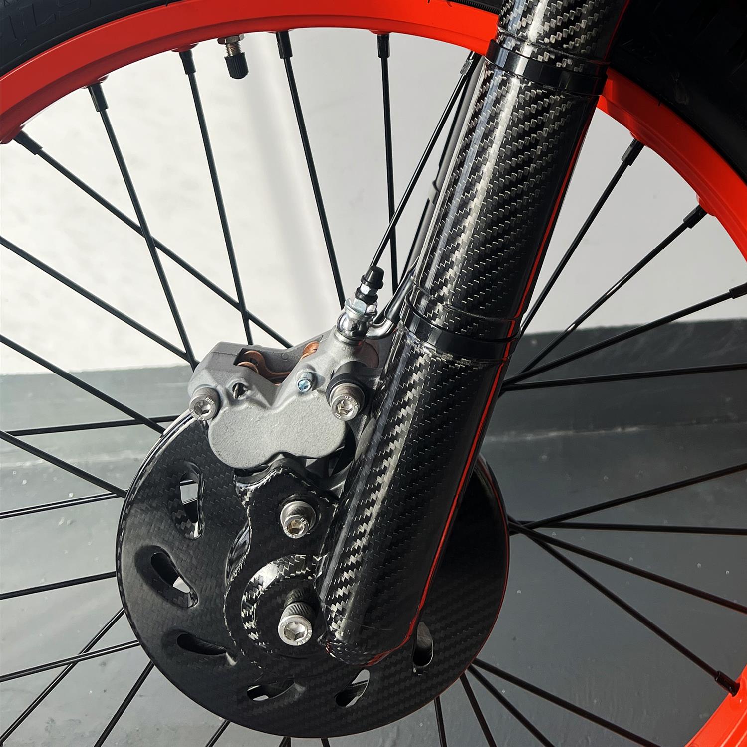 特纳赛攀爬摩托车碳纤维护板前刹车盘发动机水泵盖前减震磁电机