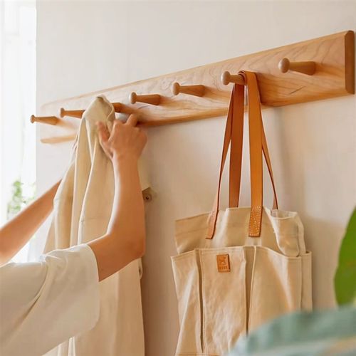 实木挂衣板墙上一字挂衣架免打孔墙壁挂衣钩玄关卧室门后衣帽钩