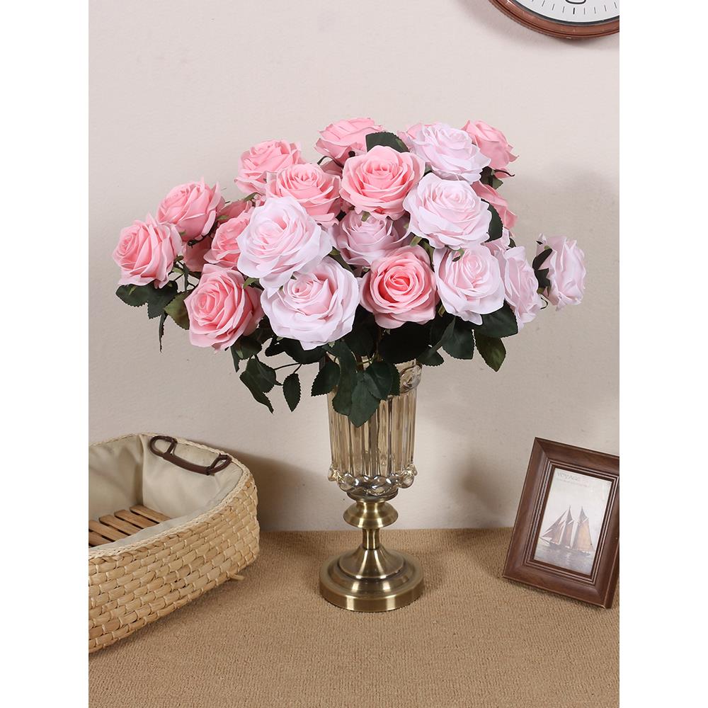 10头浪漫粉色荔枝玫瑰花仿真花束网红爆款手捧拍照高品质绢布假花