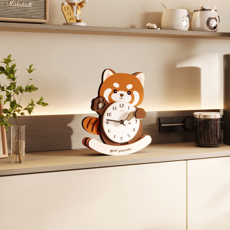 浣熊装饰桌面时钟摆件钟表摆放式客厅创意表摆台式电视柜台钟台式