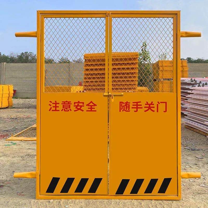 施工电梯防护门建筑工地楼层安全门施工升降机安全门厂家现货