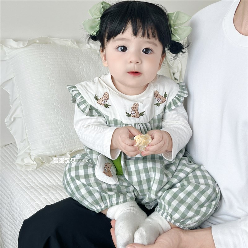 超萌女宝宝秋装连体婴儿衣服洋气两件套装一岁幼儿外出春秋季秋天