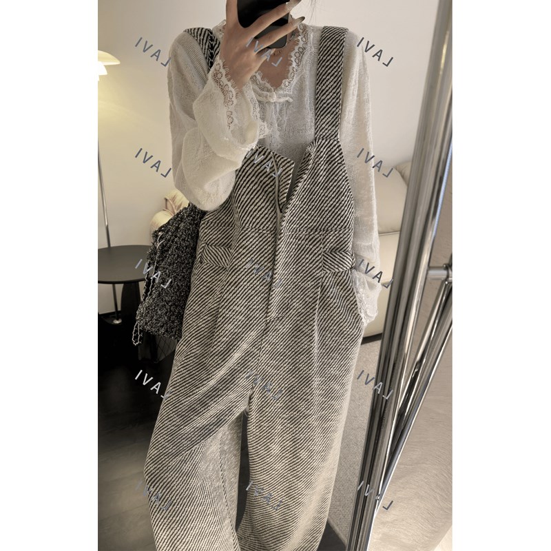 斜条纹细闪连体背带裤女春秋季新款高腰显瘦直筒休闲拖地阔腿裤子