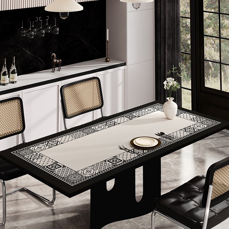 2024新款家用桌布防水防油免洗桌面垫子PVC保护垫防烫耐磨餐桌布