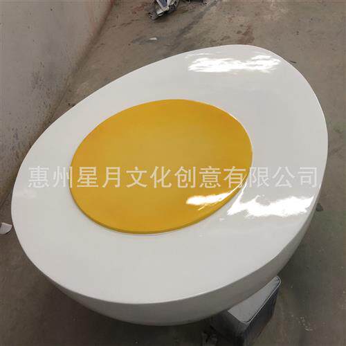 玻璃钢复活节道具制作商场广场门店餐厅创意复活节休闲鸡蛋座椅