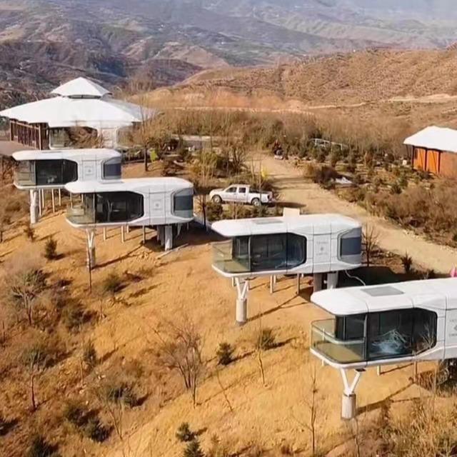 太空舱民宿酒店阳光房景观仓星空房户外智能可移动房露营地旅游仓