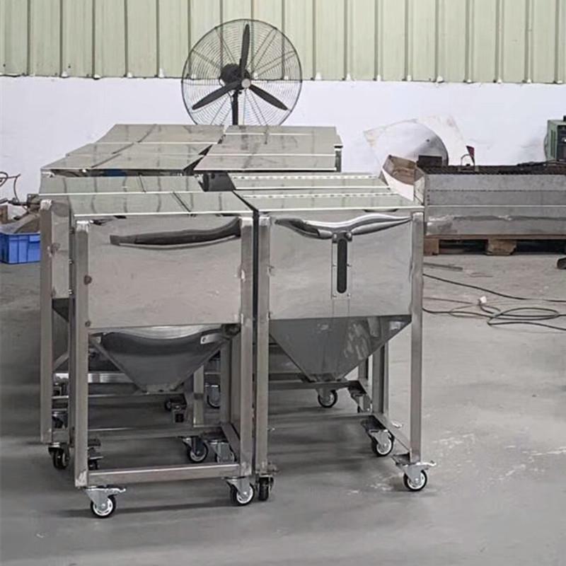 注塑机边储料斗50公斤100公斤不锈钢塑料储料箱塑料装料斗料桶