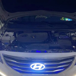 适用现代动态车标改装菲斯塔索纳塔9朗动瑞纳名图发光车标灯防水