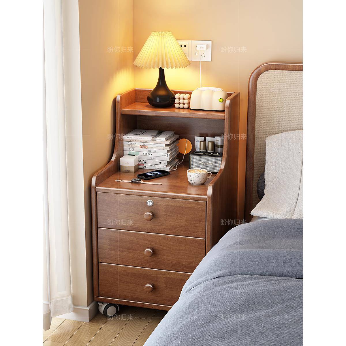 实木床头储物柜卧室床头柜带锁移动现代家庭床头简单储物柜储物架