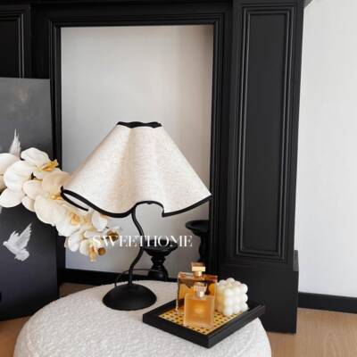 SweetHome *优雅花瓣 浪漫高级感简约台灯小夜伞灯卧室床头氛围灯