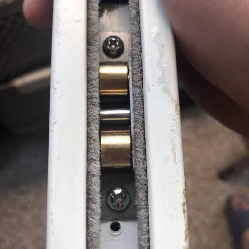塑钢门窗滑轮轨道推拉门移门轮子滚轮小号下轮老式铝合金窗户配件