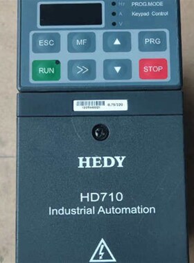 九成新0.75KW七喜变频器HD710-20D00075,2