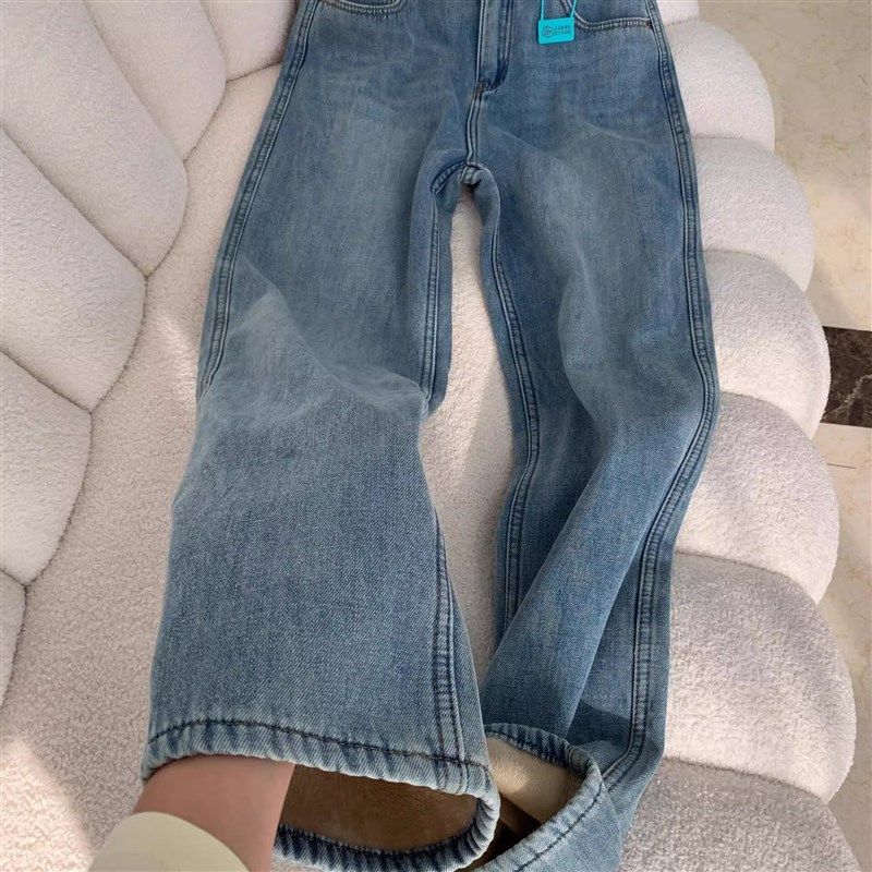 浅蓝色加绒宽松直筒牛仔裤女秋冬新款复古水洗高腰显瘦窄版阔腿裤