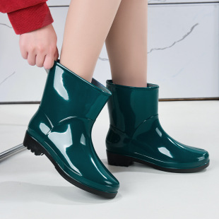 女成人时尚 雨靴水靴保暖套鞋 长筒直销 果冻雨鞋 中筒防滑防水鞋