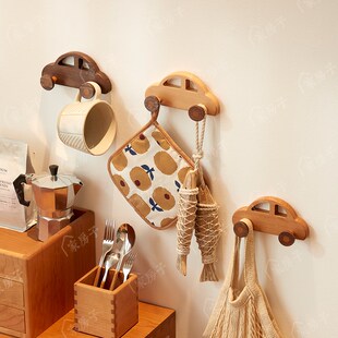 创意汽车挂衣钩儿童实木免打门后衣帽钩玄关粘胶墙上壁挂