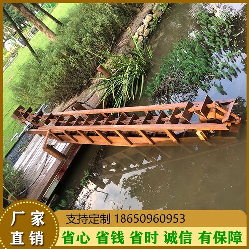 脚踩水防腐木手摇水龙骨水木质链条水复古水幼儿园水