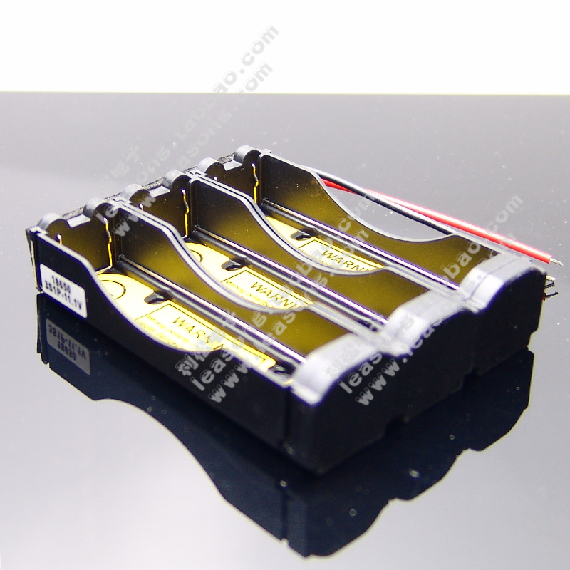 带保护板18650充电槽 电池盒 3节18650锂电池 3S1P 3串充电 11.1V