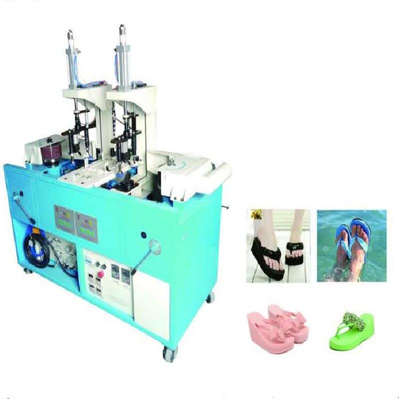 厂家直销橡胶EVA高跟人字拖已装鞋带沙滩凉鞋自动鞋底打粗机