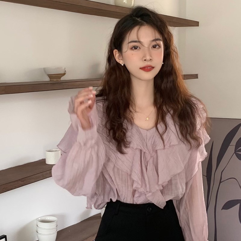 早春温柔系穿搭2025新款大码胖mm设计感荷叶边衬衣牛仔短裙两件套