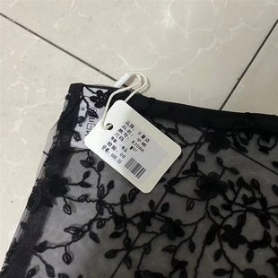 卡蔓诗2086半开叉绑带钩花蕾丝屁帘半身裙女2024春夏时尚叠穿打底