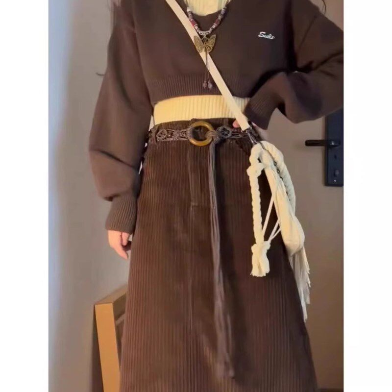 职业套装女冬季新款短款毛衣衬衫上衣灯芯绒长裙子一整套小个子